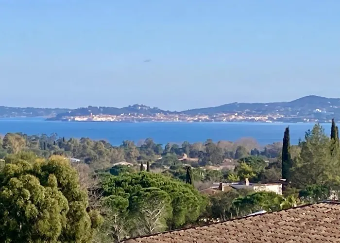 Les Restanques Coquelicot Vue * Grimaud