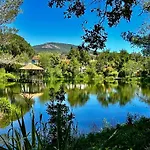 Les Restanques Coquelicot Vue Grimaud