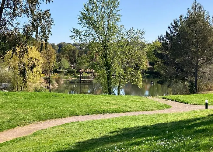 Les Restanques Coquelicot Vue